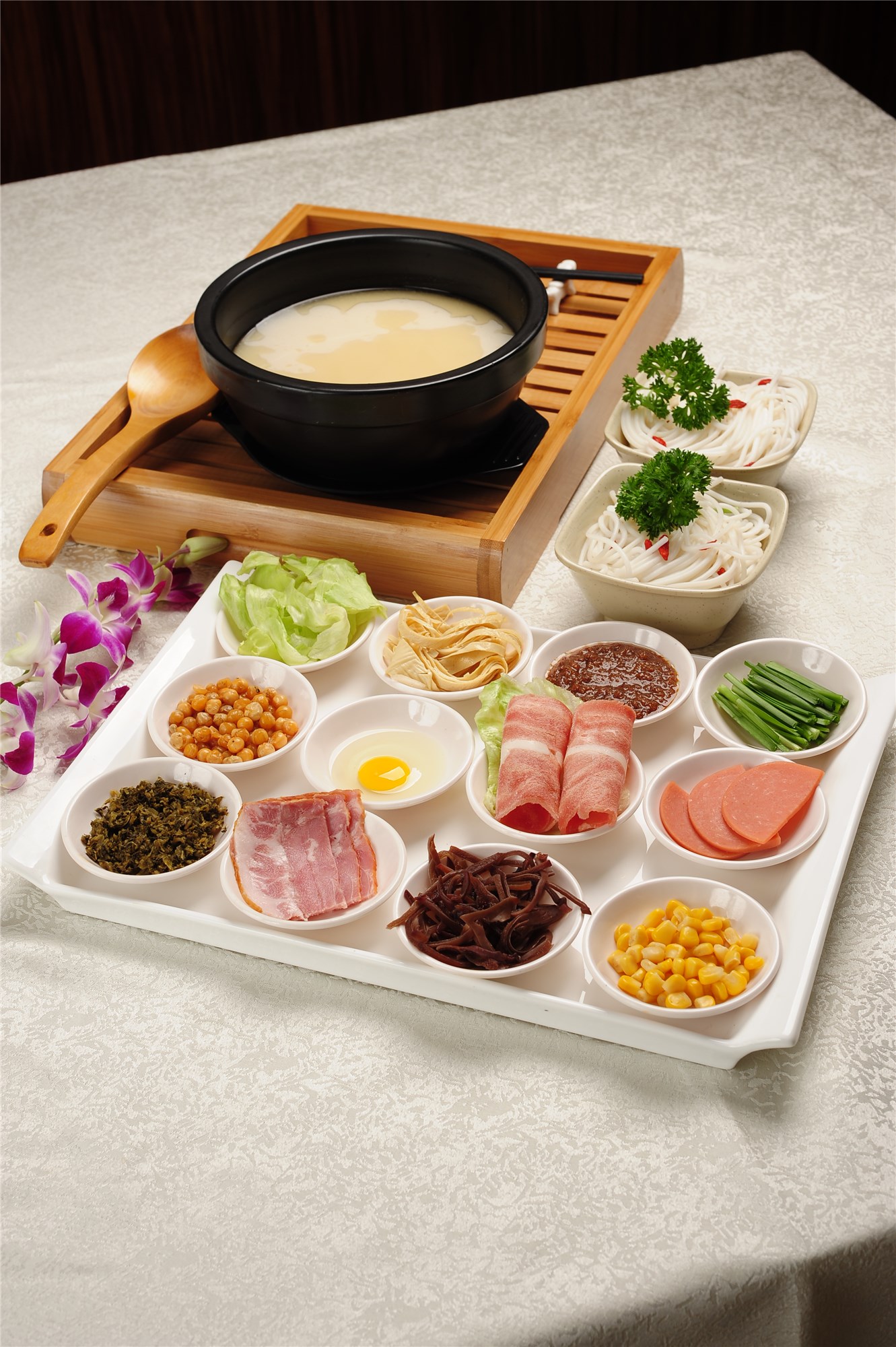 四川花甲米線加盟_正宗過橋餐飲服務多少錢